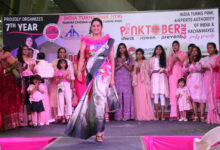 Doctors Ramp Walk – Mom with Kids for Breast Cancer Awareness 
